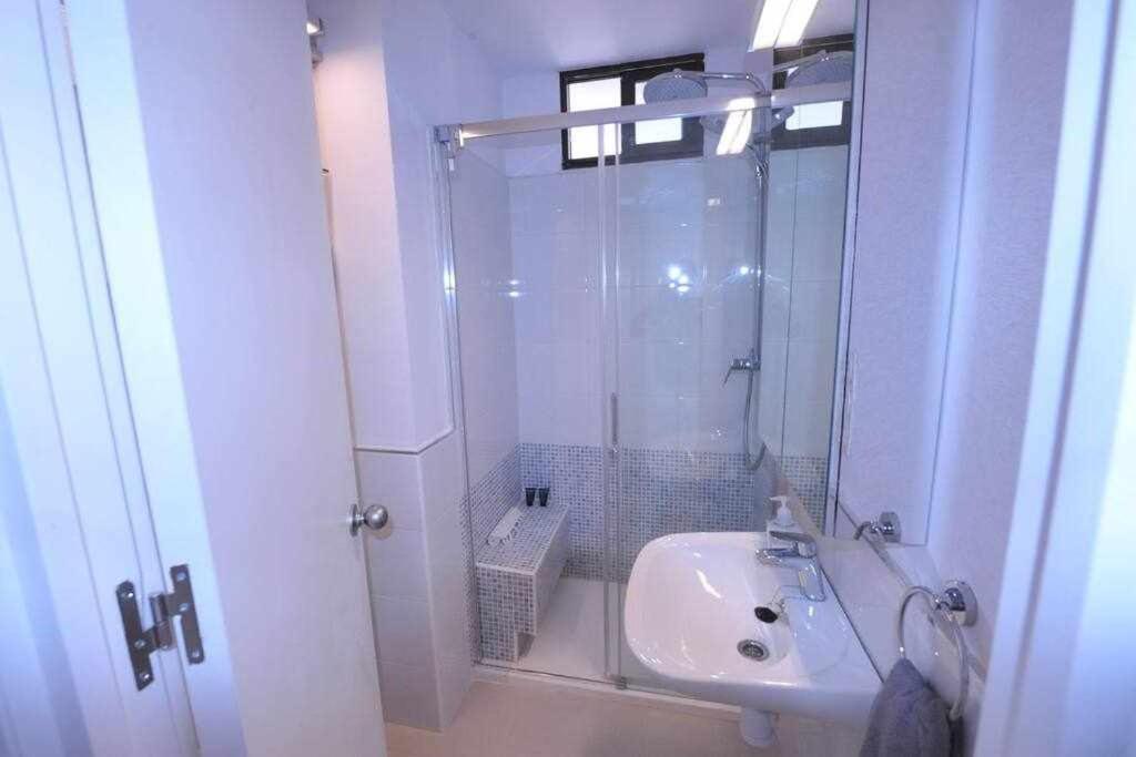 Atico Apartamento Loft Playa Victoria Cadiz Exterior photo