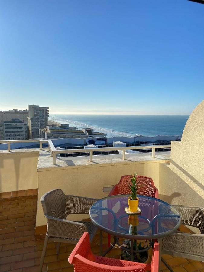 Atico Apartamento Loft Playa Victoria Cadiz Exterior photo